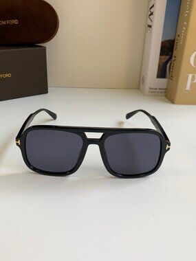 Tom Ford FRANCES Women Sunglasses Havana Brown Photochromic Square FT1081/S 52E Tom Ford | Accessories | Tom Ford Frances Women Sunglasses  main image 3